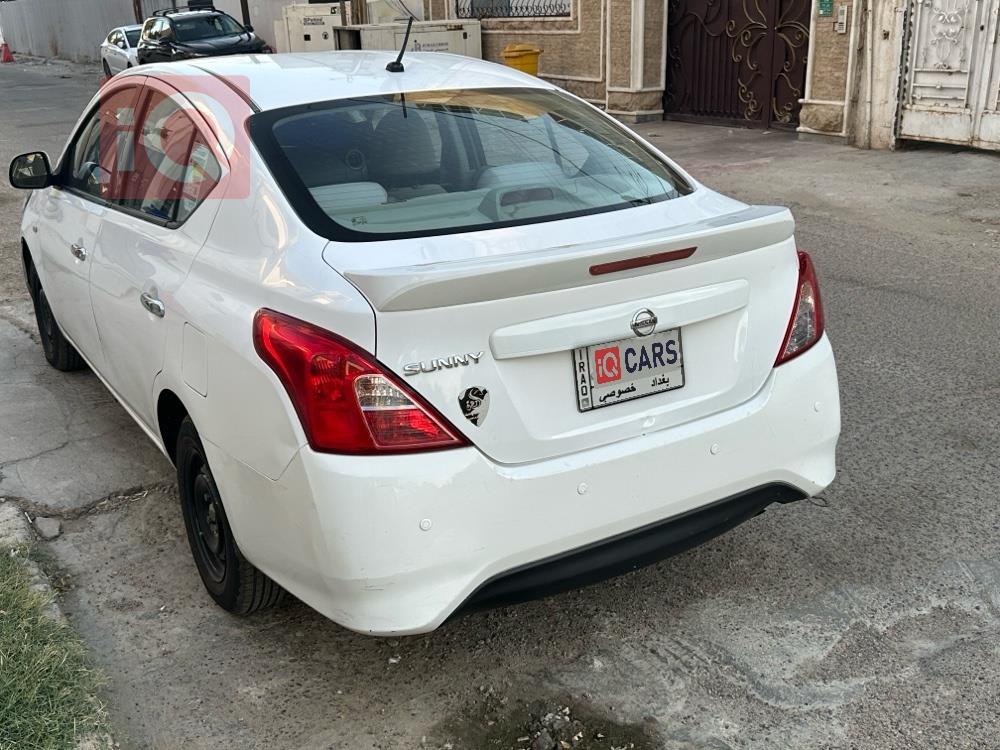 نيسان صني